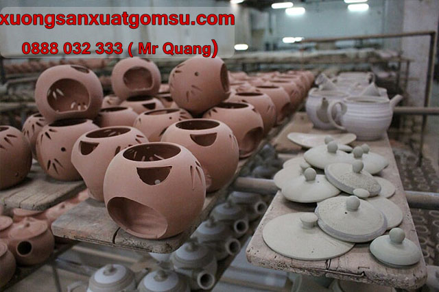 xuong-san-xuat-gom-su-theo-yeu-cau